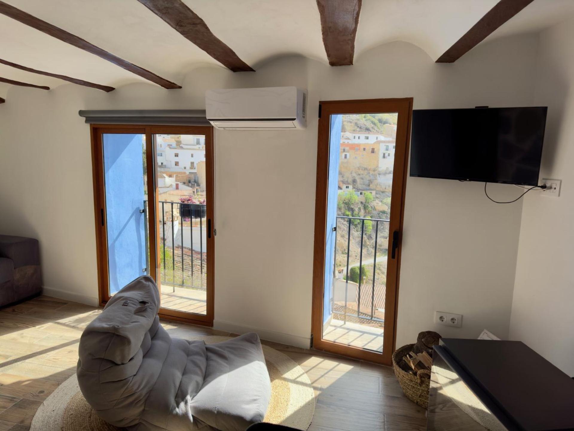 La Casucha De Chulilla Villa Bagian luar foto